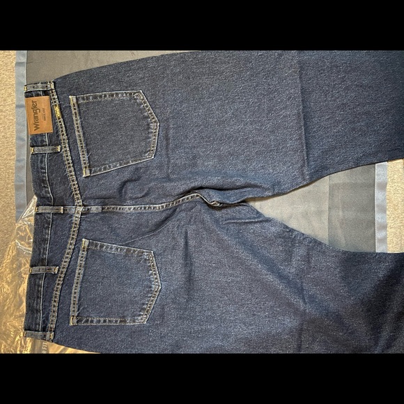Men’s Wrangler regular fit jeans - Picture 4 of 4